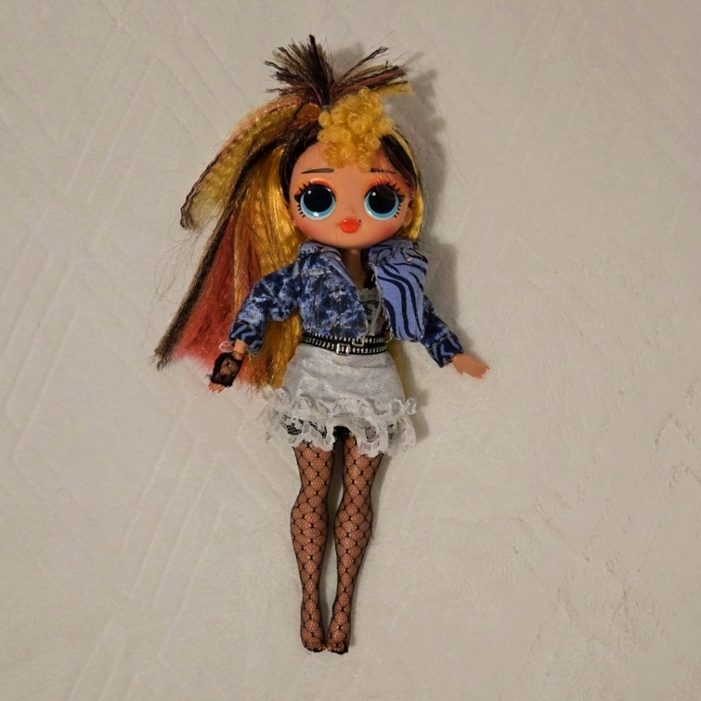 LOL Surprise OMG Remix Pop BB Fashion Doll 9"